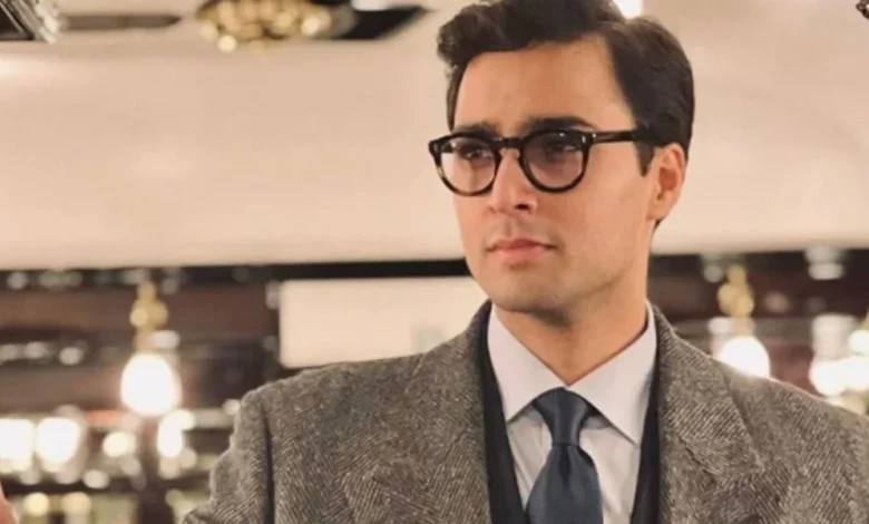 Junaid Safdar, Sharif family, engagement