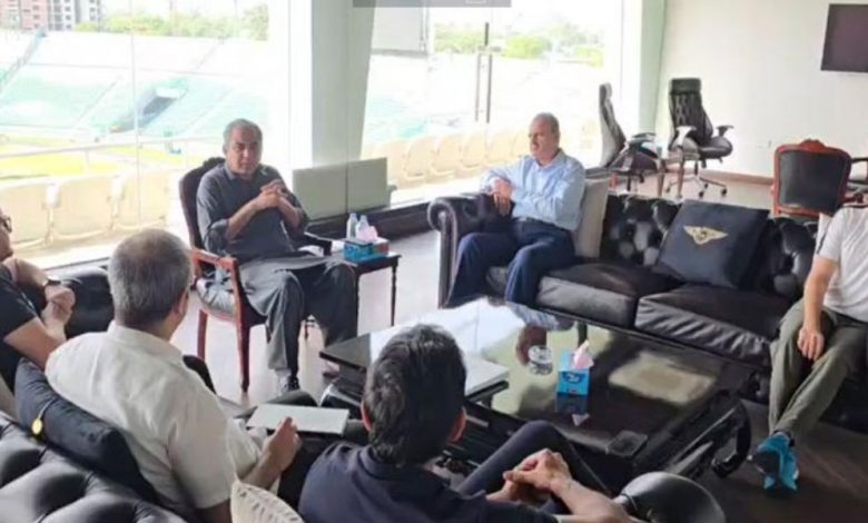 Pakistan Cricket Board, domestic cricket mandate, international cricketers participation